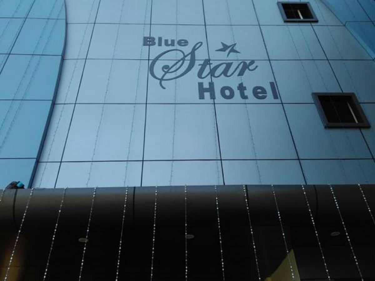Hotel Blue Star Datia Luaran gambar